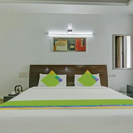 Dreamz Hospitality Gurgaon Hotel Buitenkant foto