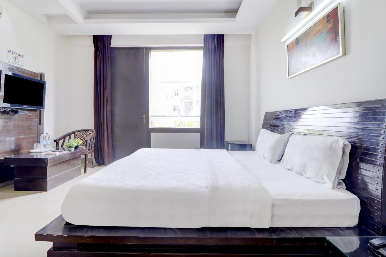 Dreamz Hospitality Gurgaon Hotel Buitenkant foto