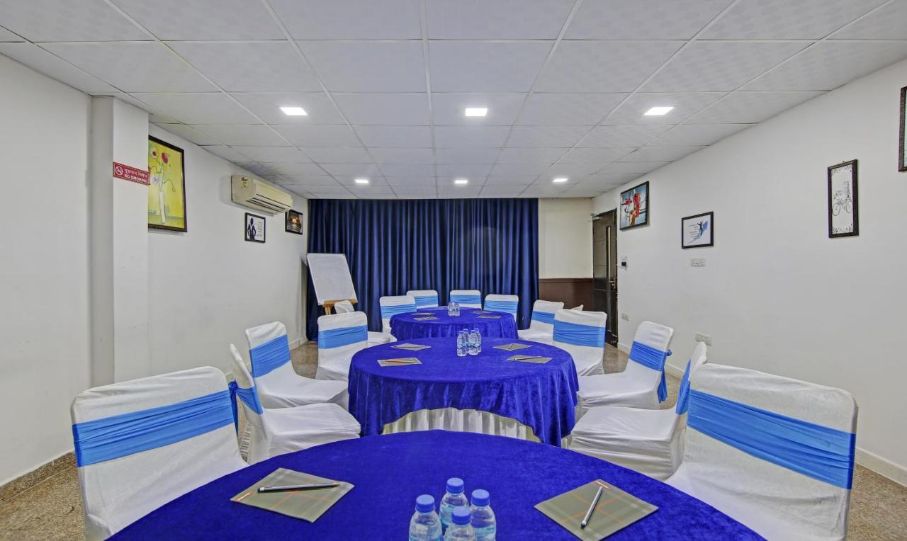Dreamz Hospitality Gurgaon Hotel Buitenkant foto