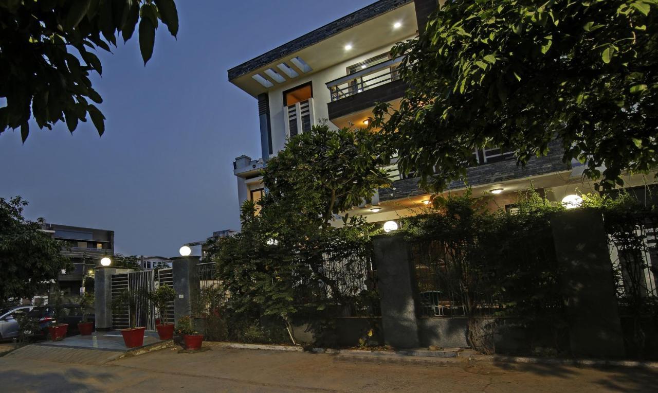 Dreamz Hospitality Gurgaon Hotel Buitenkant foto