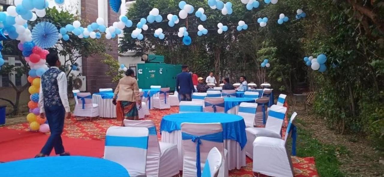 Dreamz Hospitality Gurgaon Hotel Buitenkant foto